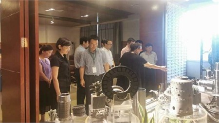 九三學(xué)社省委會(huì )主委一行來(lái)西迪考察調研